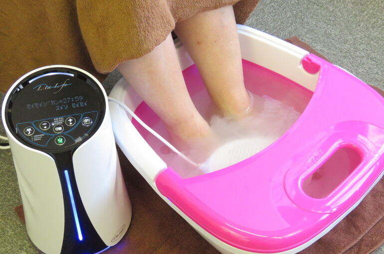水素水足湯